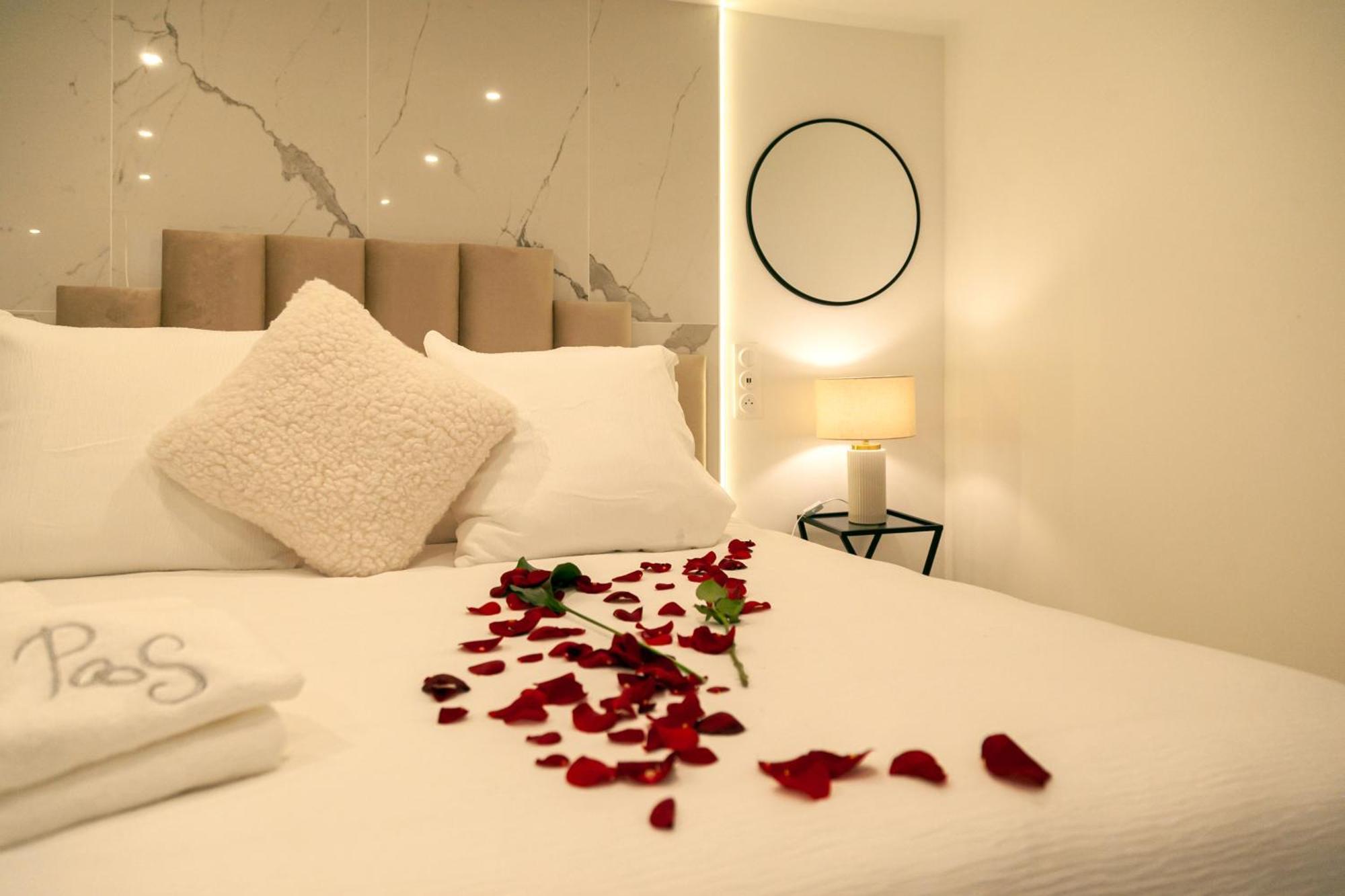 Maison Pantheon, Suite D'Exception 모 외부 사진